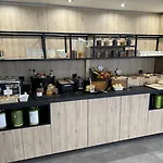 Ibis 3*