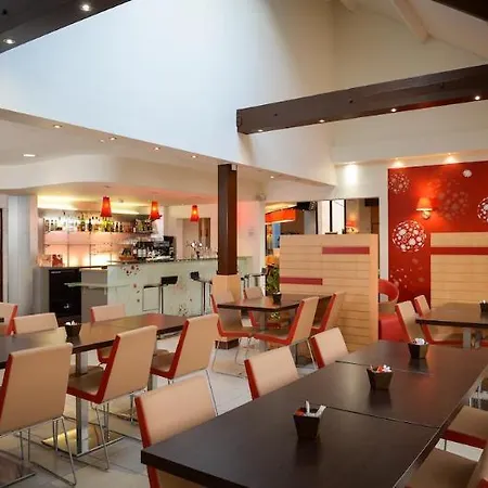 Ibis Saint-lô Hotel 3*